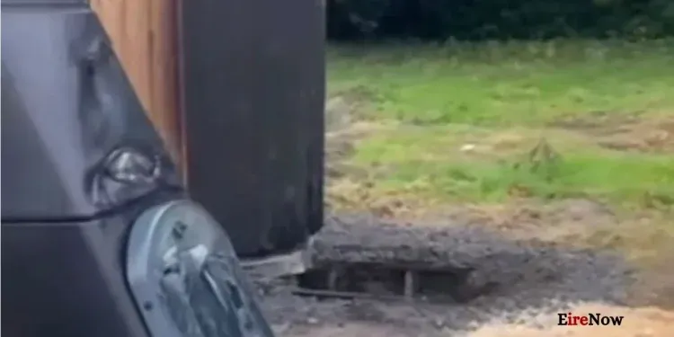 toilet destoried in dublin park