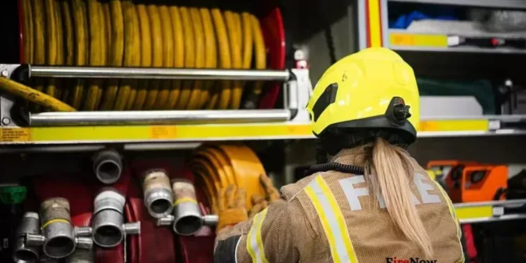 major blaze causes extensive damage to vehicles and warehouse in cork industrial park
