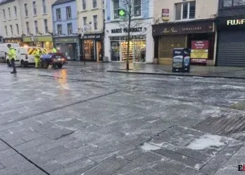 major oil spill closes o’connell street, causes severe traffic disruption in sligo