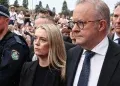 pm albanese booed at bondi memorial