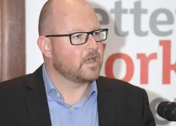 New Survey Shows 52% of Irish Workers Feel Underpaid