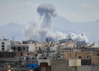 Trump Forecasts End to Conflict Amid Fresh Airstrikes