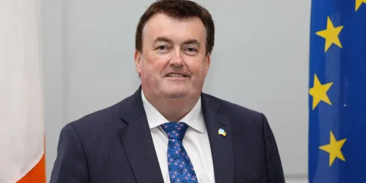 Minister of State Colm Brophy notes that the administrative right to appeal a negative decision on a short-stay visa will be completely abolished starting June 1, 2026