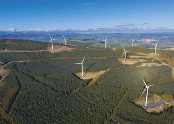 Ireland’s outdated electrical grid struggling to handle the produced renewable power