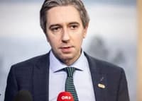 simon harris23
