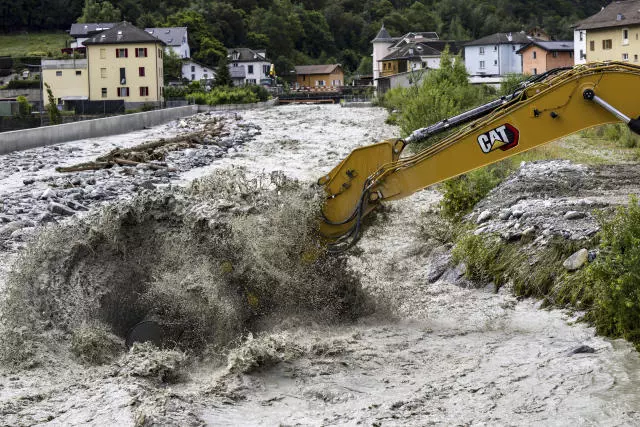 Two Dead, One Missing After Devastating Landslide in Switzerland