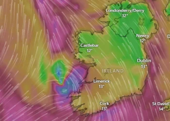 Met Éireann Issues Weather Warnings Amid Significant Storm Risk