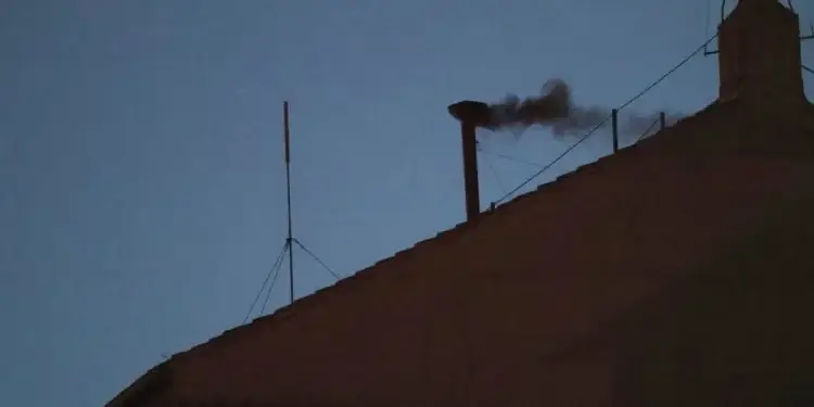 Vatican Conclave Continues: Black Smoke Signals No Pope Yet as Crowds Return to St Peter’s Square