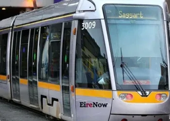 luas train suspended1